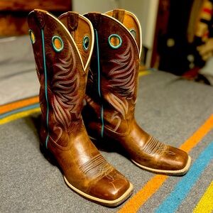 Women’s Ariat Cowboy Boots size 12